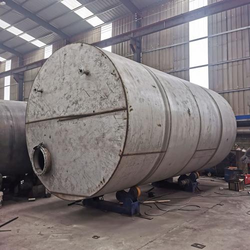 润滑油立式罐厂家、品牌、图片及热帖全解析——设备选型与行业讨论指南